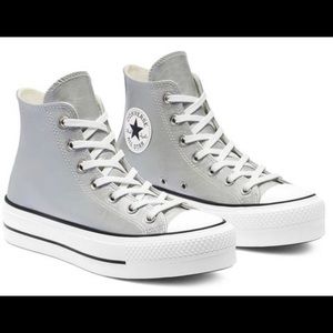 COPY - Women platform Converse worn once